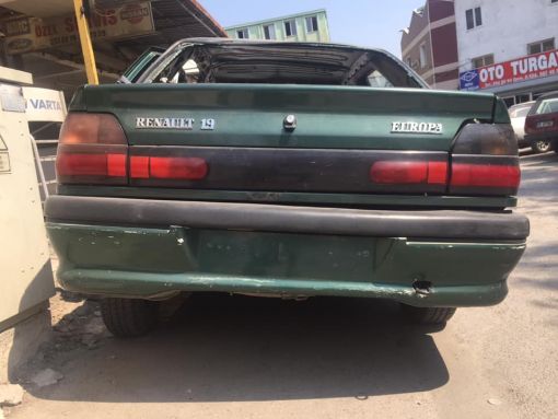 Renault 19 Europa Arka Tampon Cikma Izmir Renault 19 Europa Arka Tampon Cikma Izmir