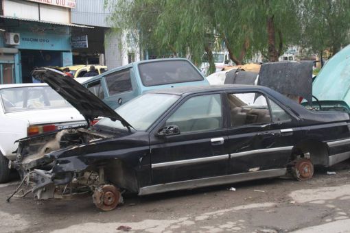 Peugeot 605 oto çıkma parça