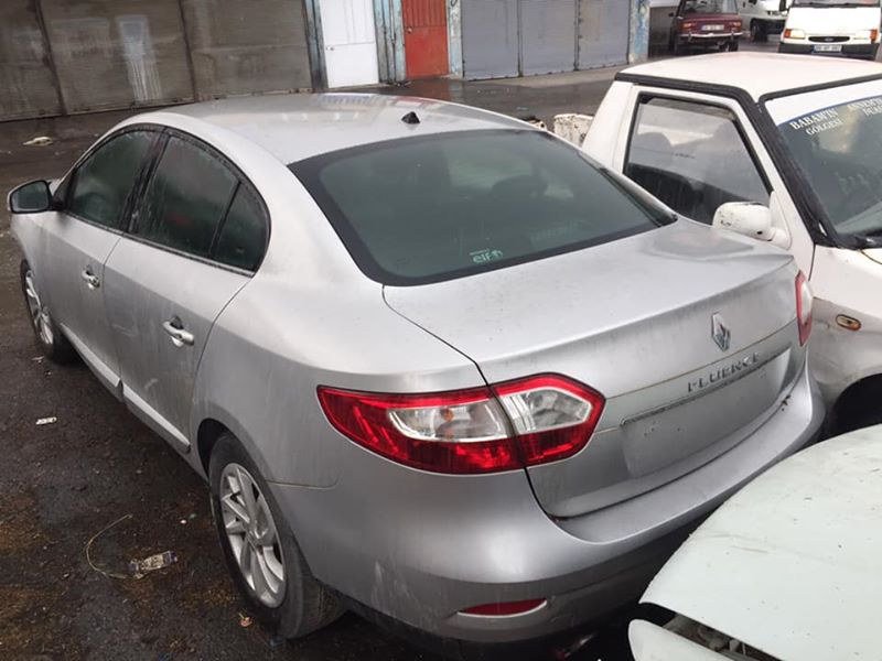 renault fluence çıkma parça izmir oto çıkma parça