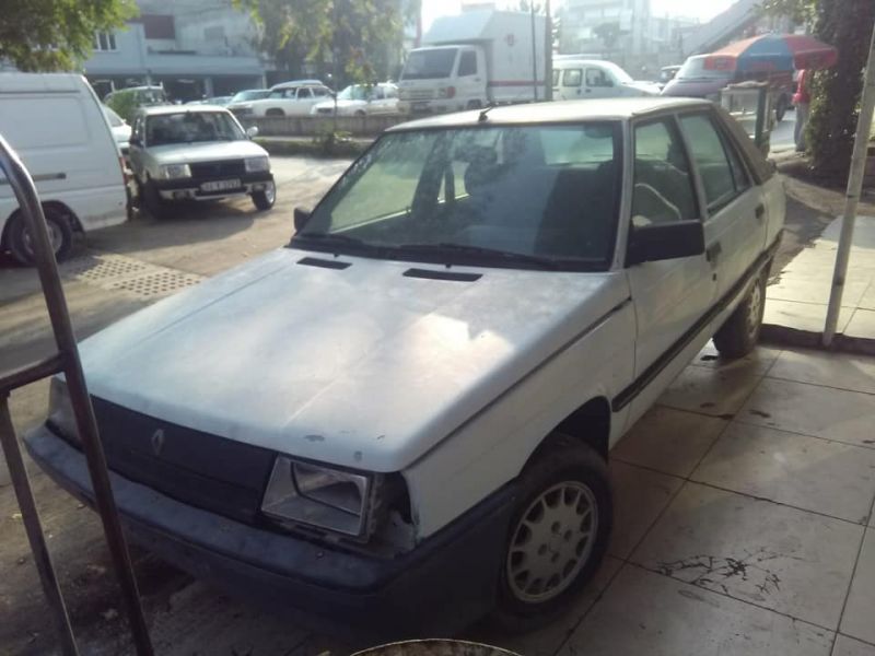 renault 11 flash 1.7 çıkma parça izmir