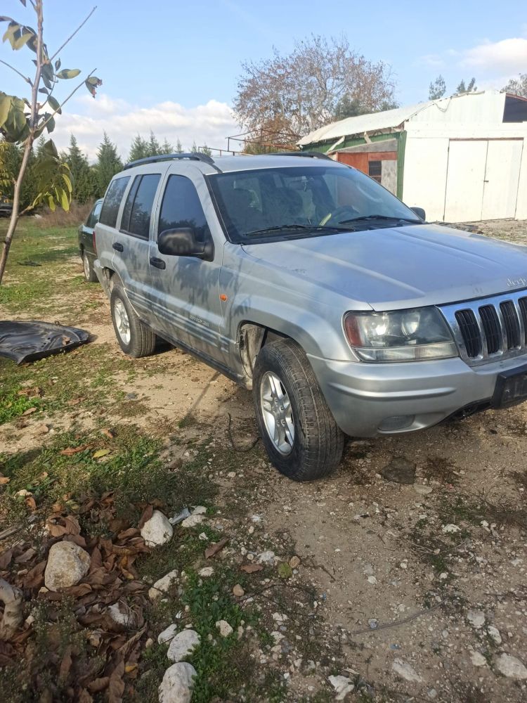 jeep grand cherokee çıkma parça izmir hurda belgeli